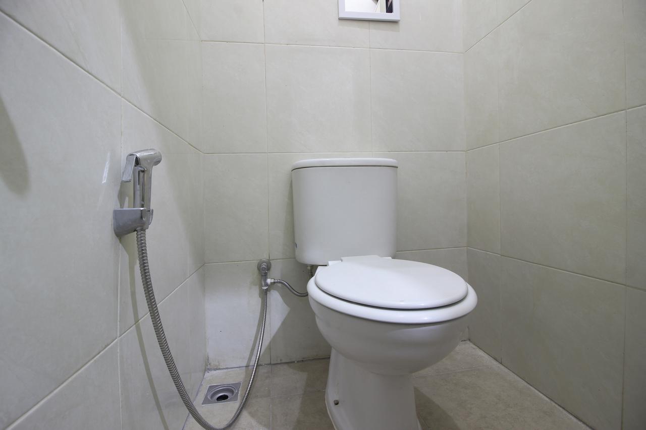 Reddoorz Plus Near Stie Ykpn 2 Maguwo Luaran gambar
