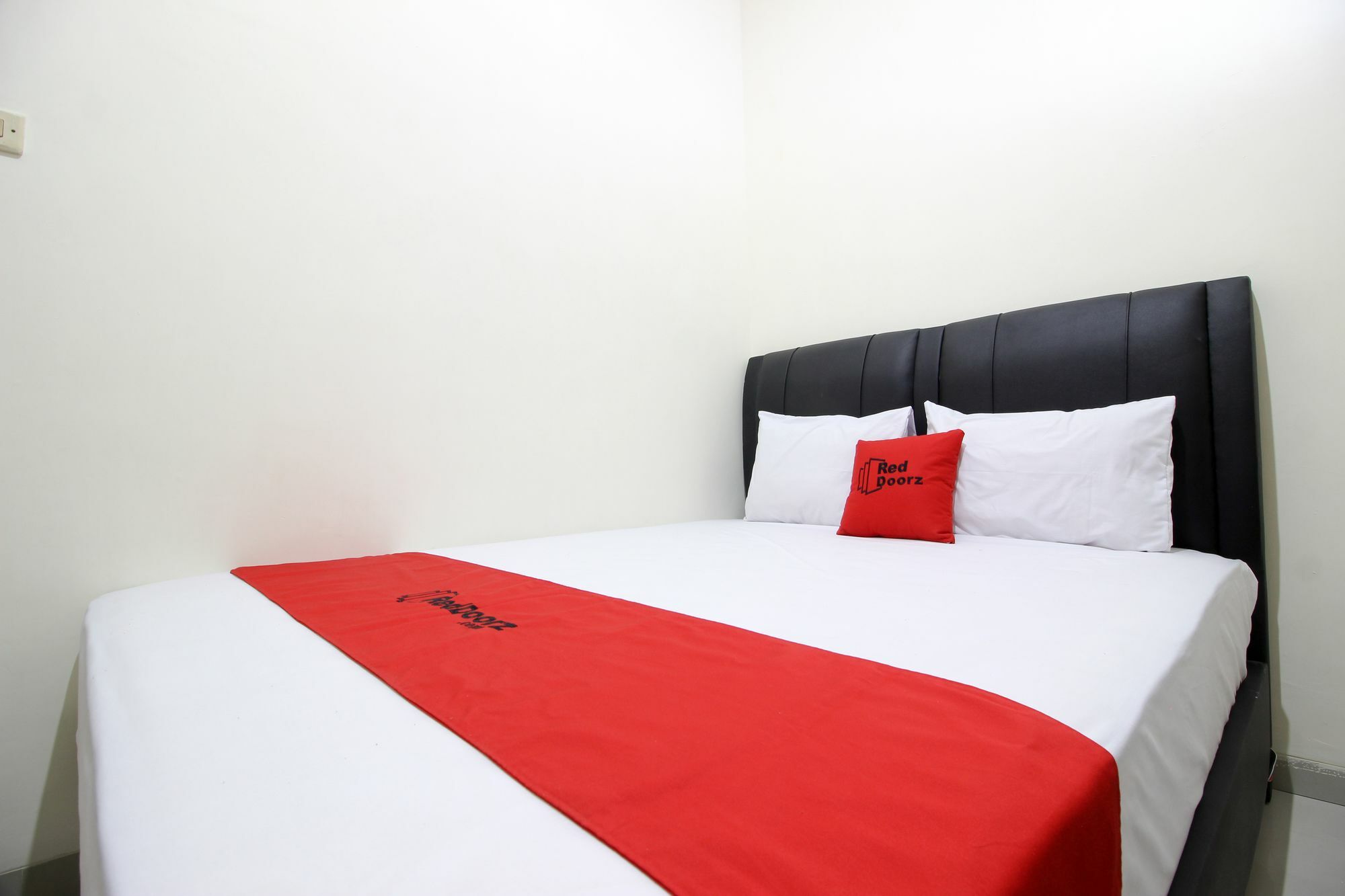 Reddoorz Plus Near Stie Ykpn 2 Maguwo Luaran gambar